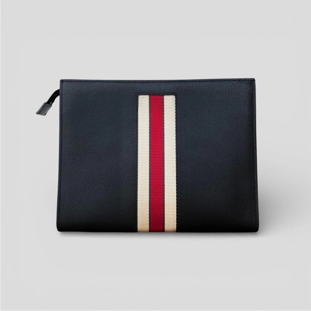 Gucci Black Toiletry Bag with Red and White Stripe - Picture 5 of 16